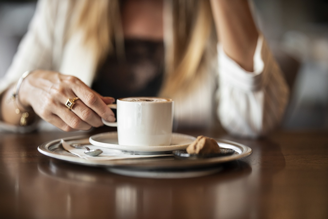 entdecken sie die welt von speisen und getränken! von köstlichen rezepten bis zu erfrischenden getränken - finden sie inspiration für jeden anlass und genießen sie kulinarische vielfalt.