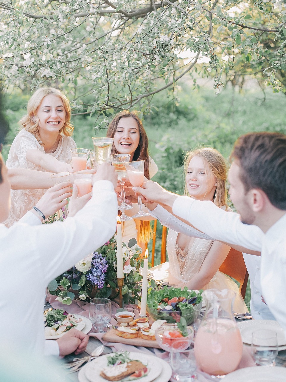 erleben sie die schönsten feierlichkeiten und feste! von geburtstagen über hochzeiten bis hin zu feiertagen - entdecken sie inspirierende ideen und tipps für ihre nächsten feierlichkeiten in unserem umfassenden leitfaden.