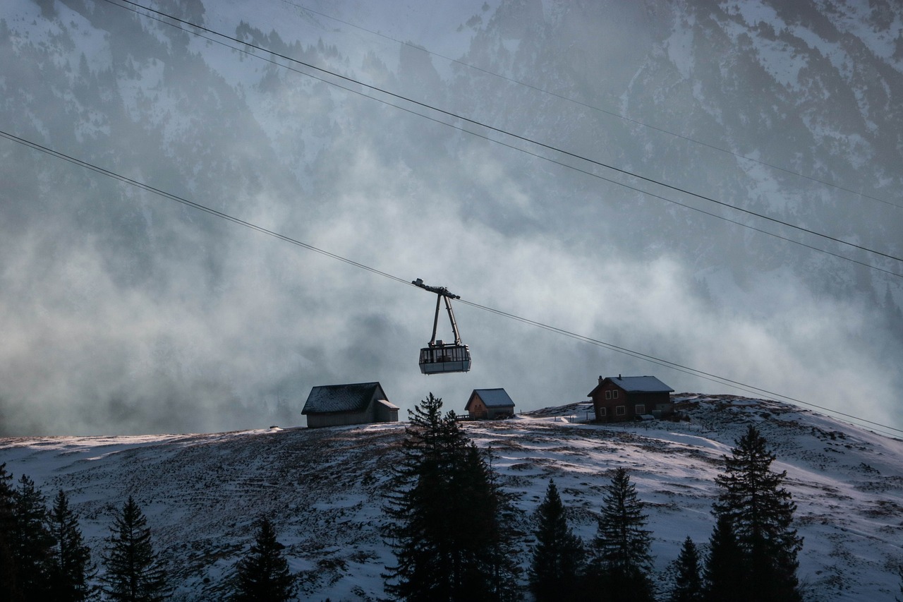 entdecken sie den perfekten skihelm für maximalen schutz und komfort auf der piste. ideal für jedes niveau, bietet er sicherheit und stil, um ihr skierlebnis zu optimieren.