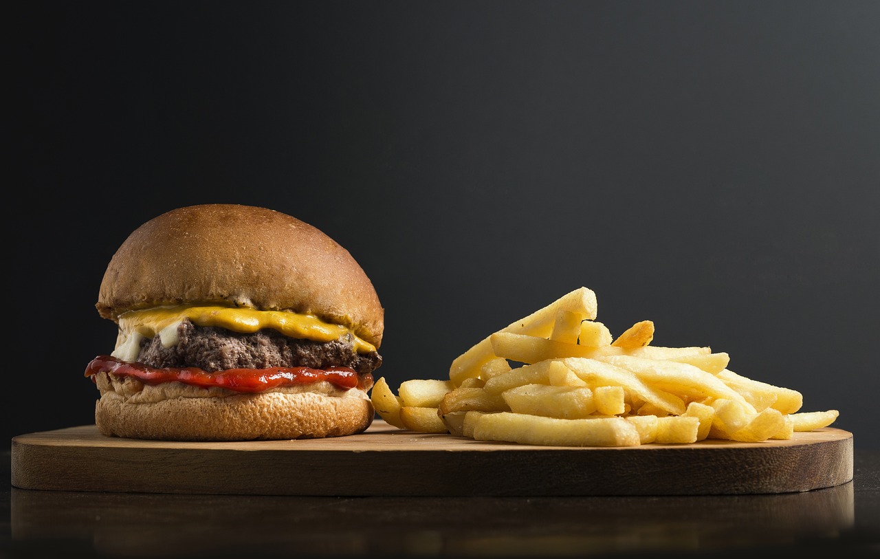 entdecken sie die besten fast-food-restaurants in ihrer nähe! genießen sie köstliche burger, knusprige pommes und erfrischende getränke, alles schnell und bequem. perfekt für jede gelegenheit!