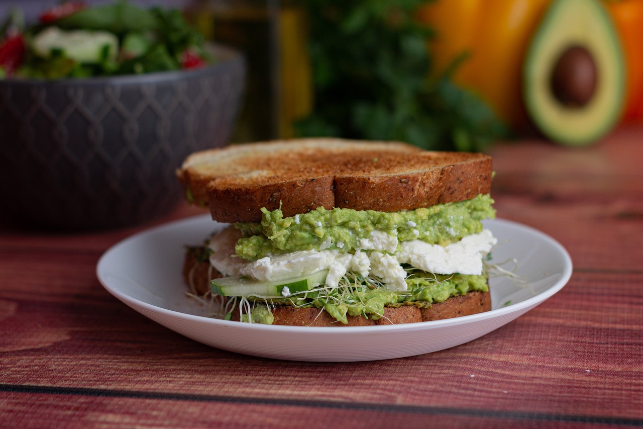 entdecken sie köstliche vegane brunch-rezepte, die nicht nur gesund, sondern auch reich an geschmack sind. perfekt für jedes wochenende oder besondere anlässe!