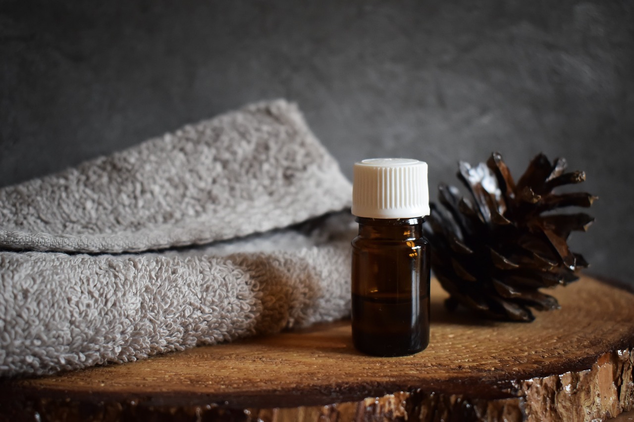 entdecken sie die welt der ätherischen öle! erfahren sie mehr über ihre vorteile, anwendungsmöglichkeiten und wie sie ihr wohlbefinden steigern können. tauchen sie ein in die aromatherapie und genießen sie die natürliche kraft der pflanzen.