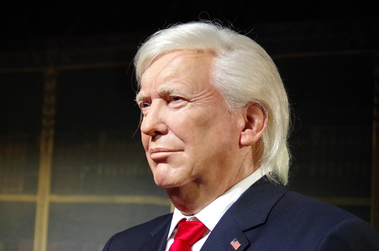 entdecken sie die neuesten nachrichten und analysen über donald trump, seine politischen entscheidungen und seinen einfluss auf die amerikanische und globale politik.